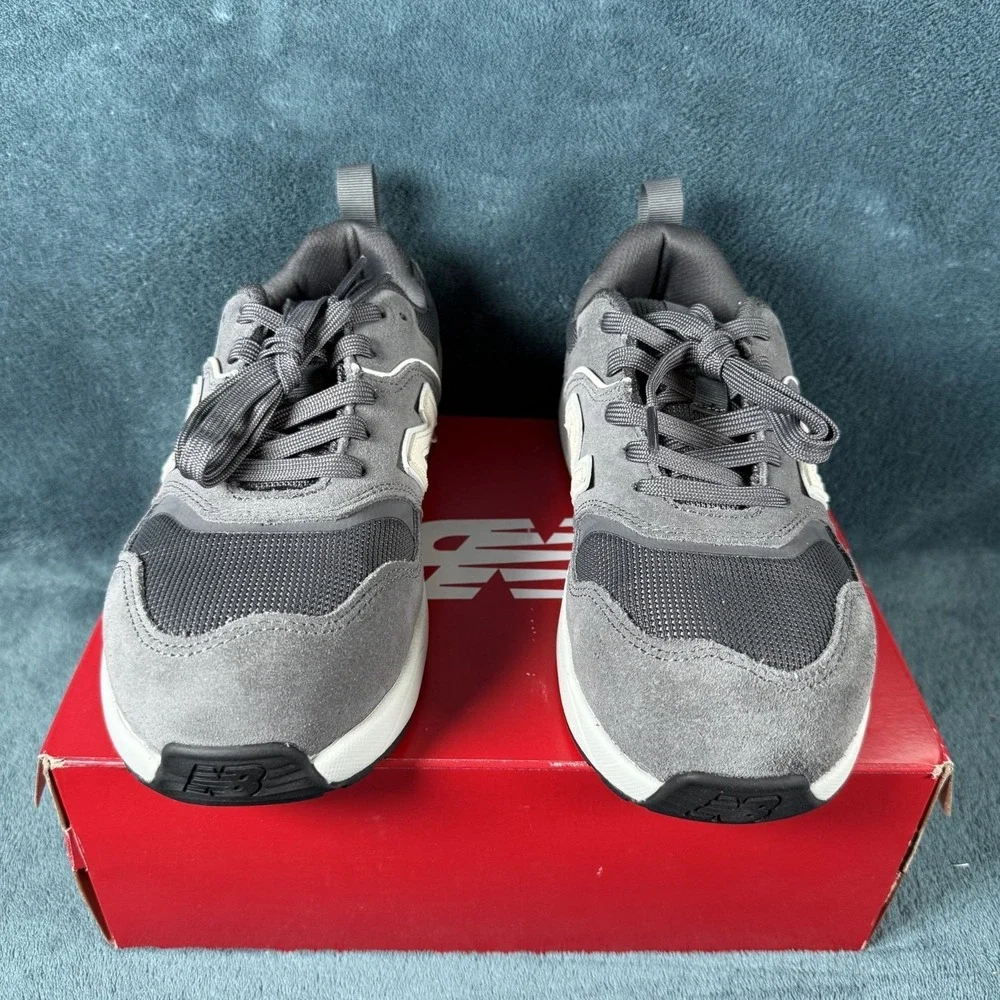 New Balance experience all